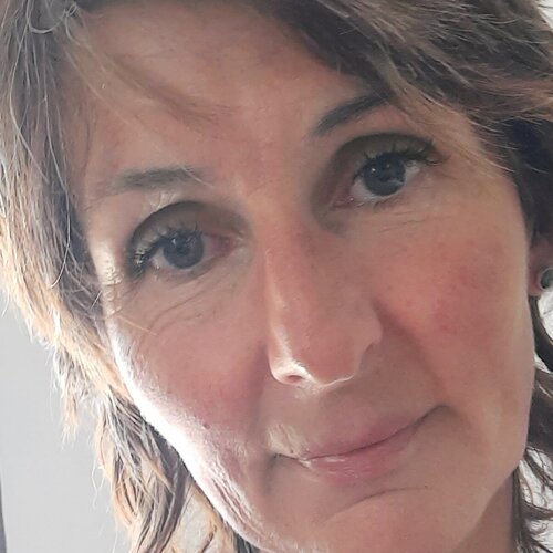 Folgen Sie Caroline Lingg auf Singulart