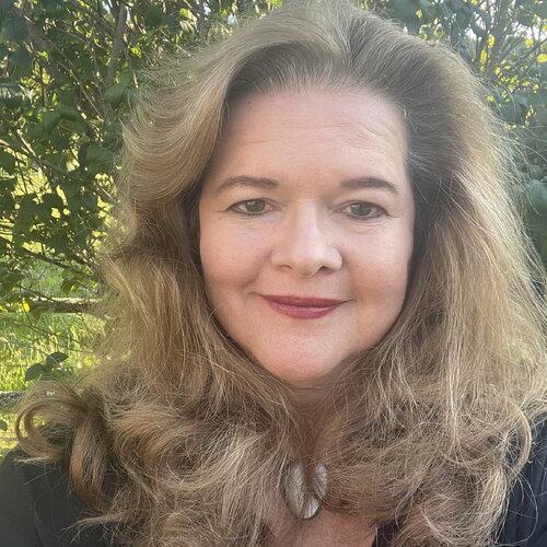 Follow Margit Doupnik on Singulart