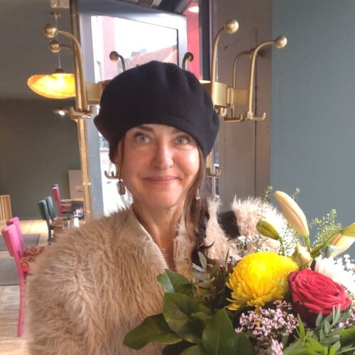 Follow Basia Bimczok on Singulart