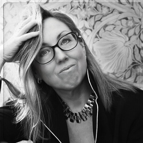Follow Julie Raymond on Singulart