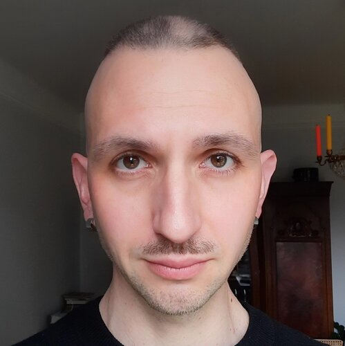 Follow Jens Schubert on Singulart