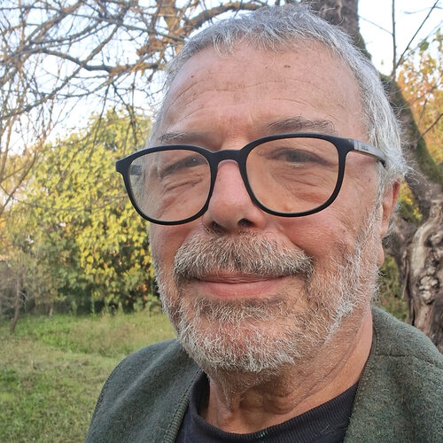 Segui Lucio Tosi su Singulart