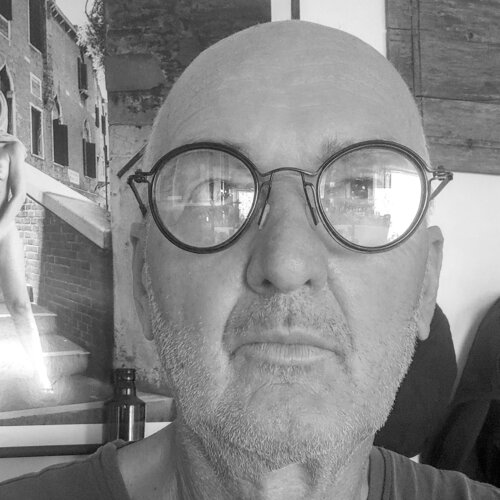 Follow Matjaz Preseren on Singulart