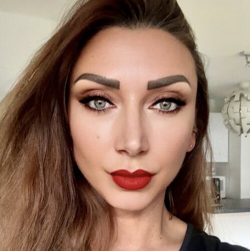 Segui Aurelie Colas su Singulart