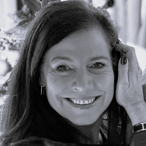 Volg Nathalie Van Helshoecht op Singulart