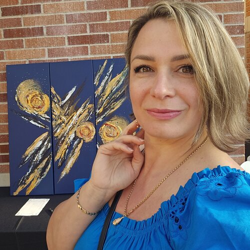 Follow Olha Svieshnikova on Singulart