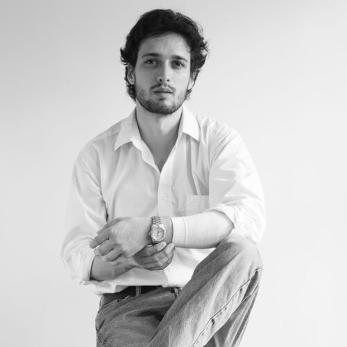 Follow Santiago Riviere on Singulart