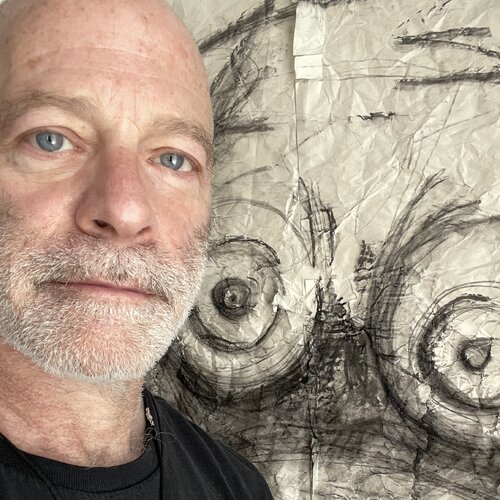 Sigue a M Kennedy Volcofsky en Singulart