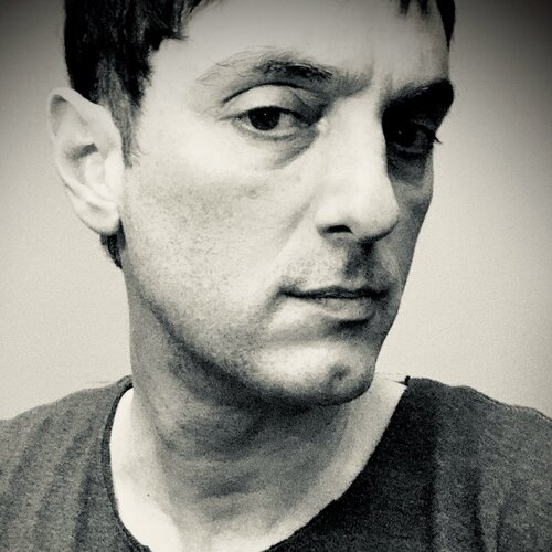 Sigue a Christian Aldana en Singulart