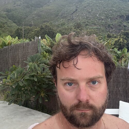 Sigue a Philip Klumpen en Singulart