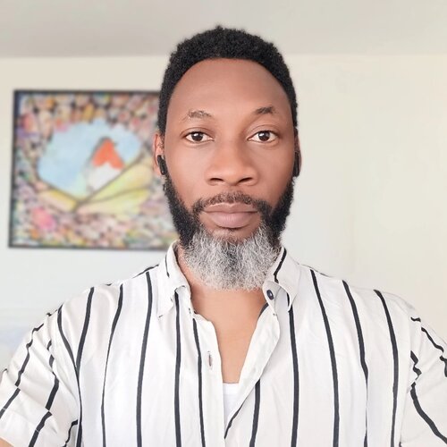 Follow Yomi Gbamis on Singulart