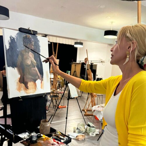 Follow Elena Shaura on Singulart