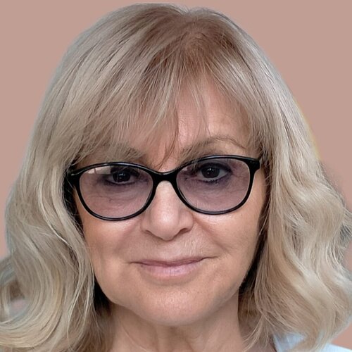 Follow Rosalba Busani on Singulart
