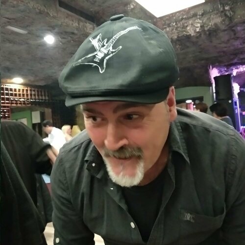 Volg Rafael Carrascal García op Singulart