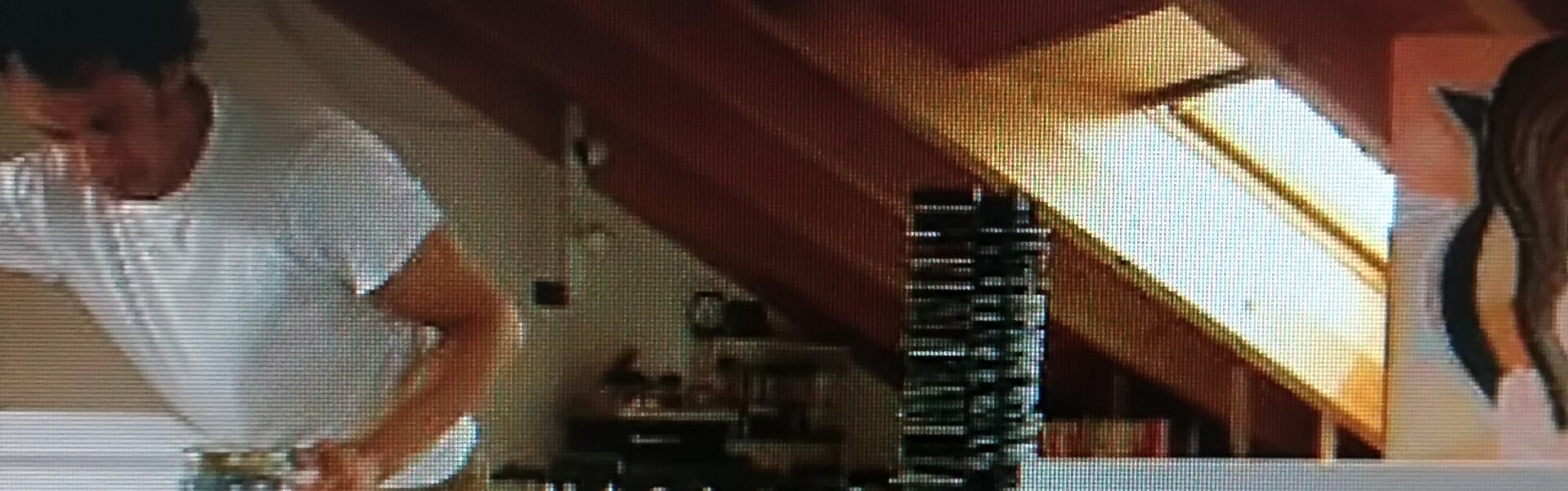 Exposición Mujer en el café del Louvre - Alessandro Cardamone