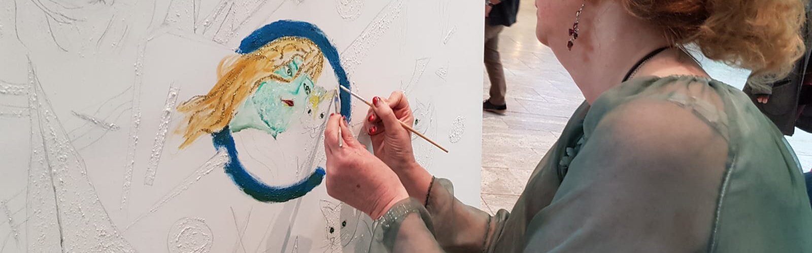 Exposición "8 Milliarden" - Elisabeth Krenner