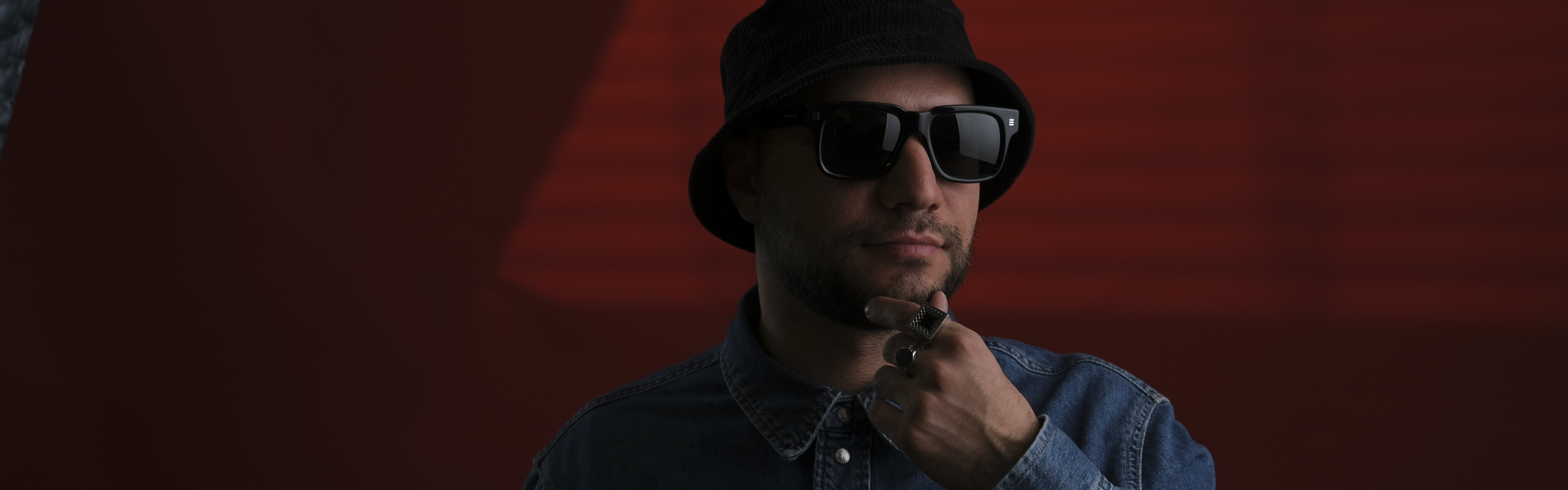 Mostra "Yerevantsi" - TIGRAN TOVMASYAN