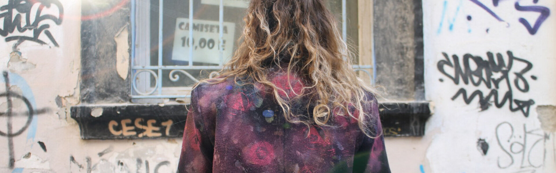 The Yogui Painter Mila Hurtado Opere d'arte in vendita