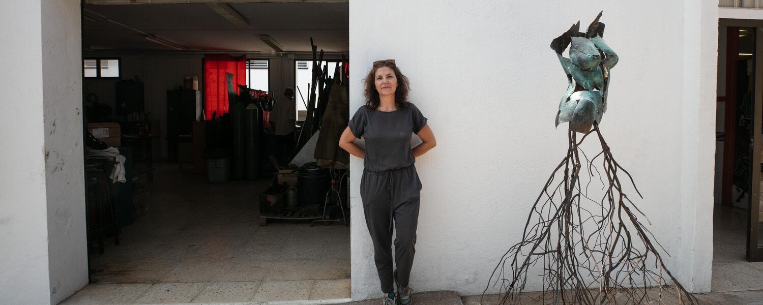 CARMEN ALMÉCIJA Art for Sale