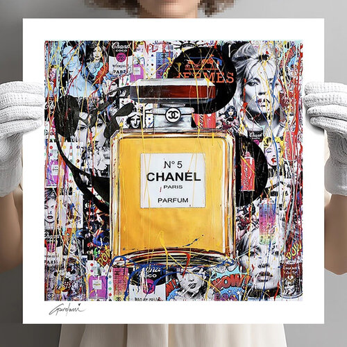 Chanel Paris Parfum - Canvas - Giclee Print Limited Edition by Gardani, 인쇄 for Sale on Singulart