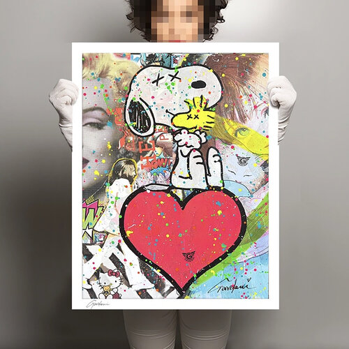 Snoopy Hug your Heart -  Paper - Giclee print Limited Edition Gardani