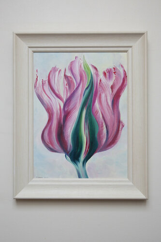 Tulip Aflame van Ann Bubis, Schilderij te koop op Singulart