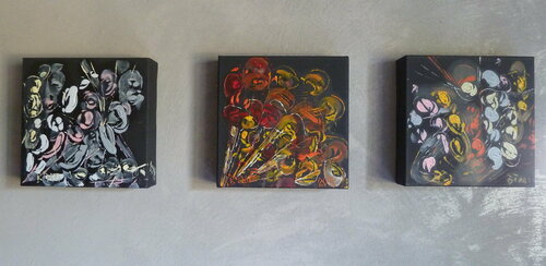 "Le singe noir, les sans dents & les crabes"   triptyque 3 x 20 x 20 cm von Barbara Piatti, Malerei kaufen auf Singulart