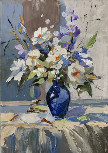 White flowers in a blue vase. by Vita Schagen, Painting for Sale on Singulart