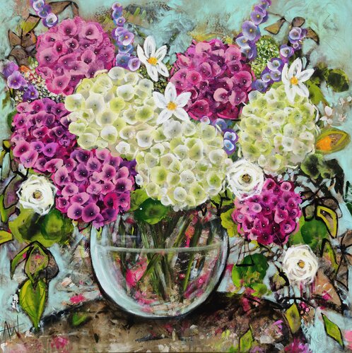 Pink and White Hydrangea Blooms de Angie Wright, Pintura a la venta en Singulart