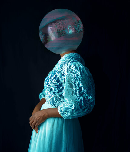 Time traveler Fares Micue