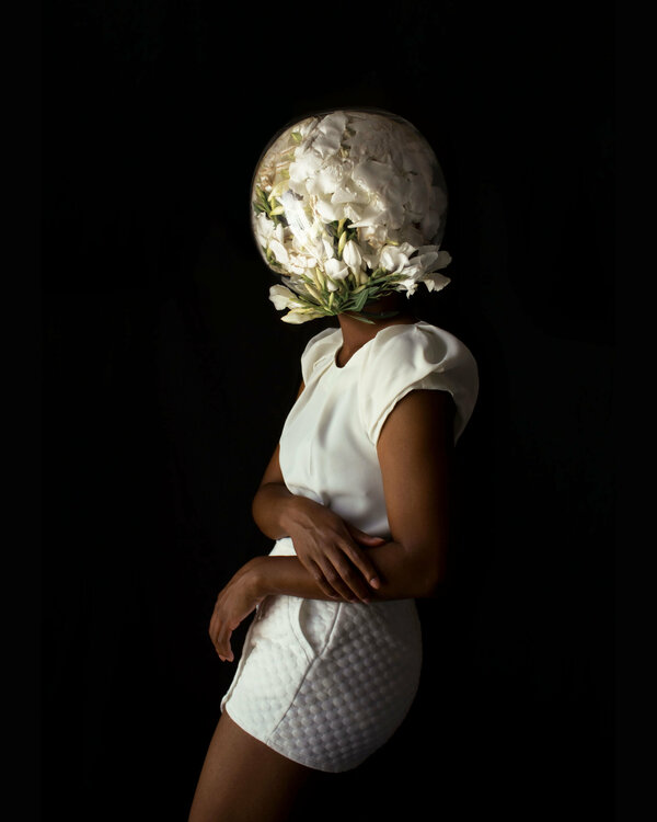 Angelical girl Fares Micue