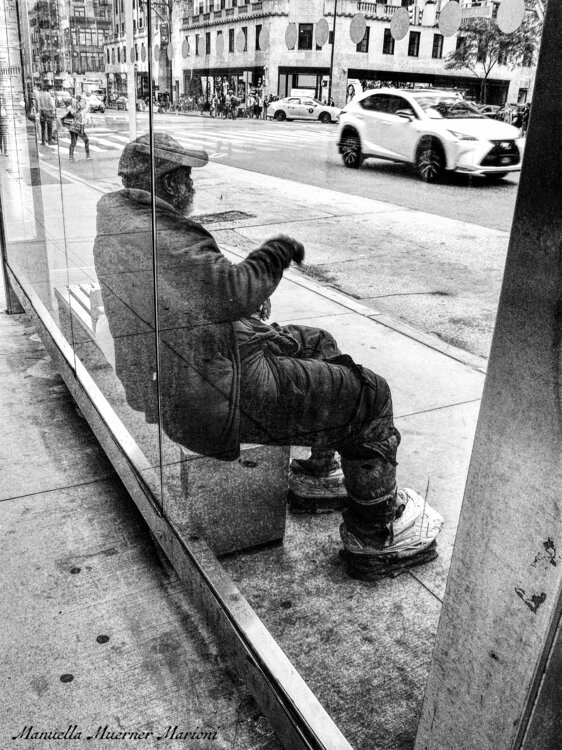 Bettler in New York Manuella Muerner Marioni