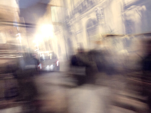 ertе / Sentimental action - {$M} van Leni Smoragdova, Fotografie te koop op Singulart