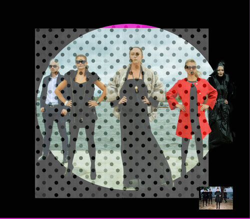 ^%wd / I had 4 girlfriends, One evening they wore my trash - {$M} di Leni Smoragdova, Fotografia in vendita su Singulart