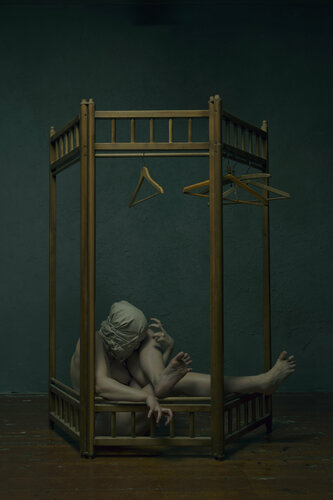 o8670965p7irurul /  Figure collection: DARK VERSION {$M} van Leni Smoragdova, Fotografie te koop op Singulart