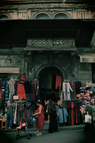 Street Store par Arturo Prins, Photographie en vente sur Singulart