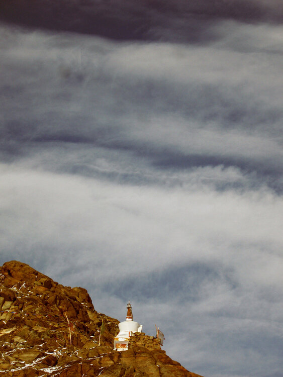 Chorten and Sky Arturo Prins