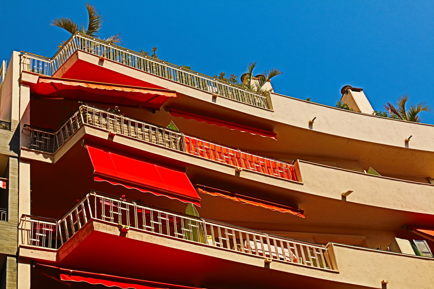 Terrasse rouge Arturo Prins