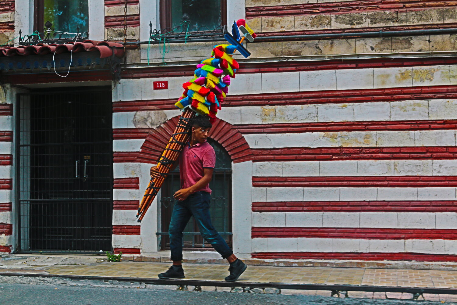 I am walking on Colors Arturo Prins