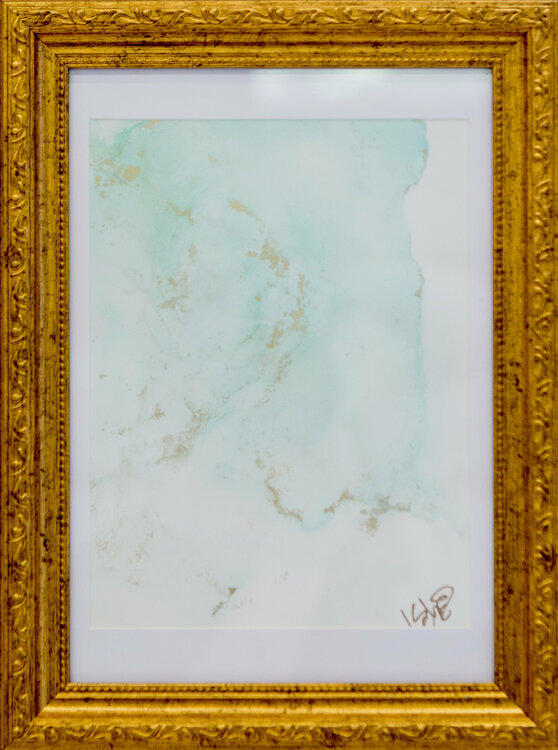 Feathery Natalie Schwarz