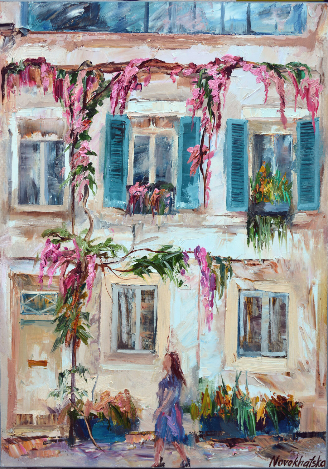 Maison aux fleurs roses Olga Novokhatska