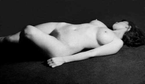 "Akt 7" von Dieter Crumbiegel, Fotografie kaufen auf Singulart