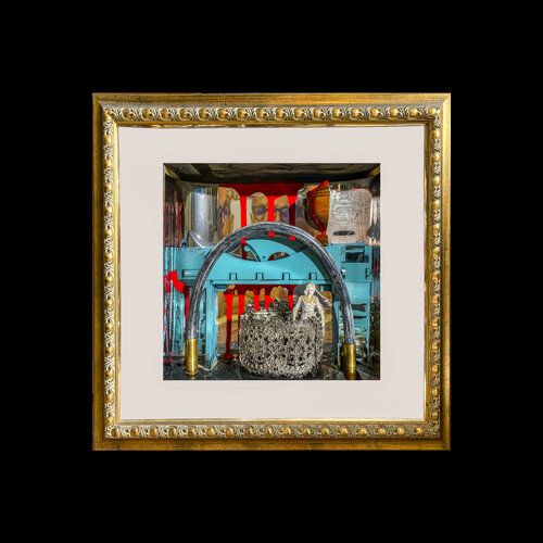 c1 - photorama in gold frame on black Aleks Rosenberg