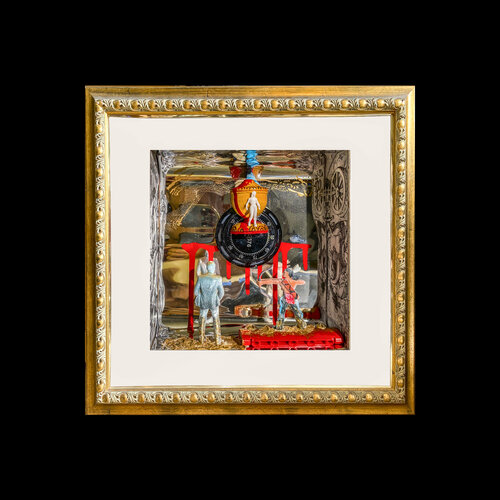 c2 - photorama in gold frame on black Aleks Rosenberg