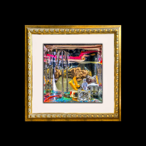 d6 - 6/10  photorama in gold frame on black Aleks Rosenberg