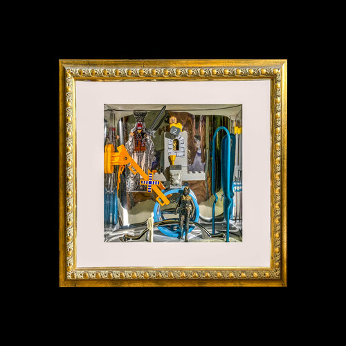 e4 - 9/10  photorama in gold frame on black Aleks Rosenberg