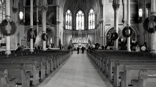 SAVANNAH, GEORGIA - CHURCH PEWS van Aleks Rosenberg, Fotografie te koop op Singulart