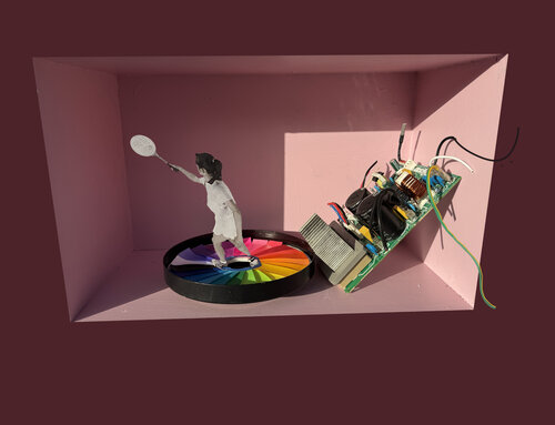 IMG_8961- Pink Box - Cyber Tennis par Aleks Rosenberg, Photographie en vente sur Singulart