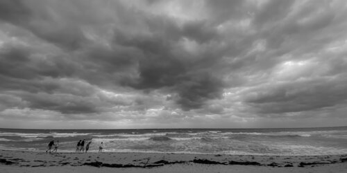 S-009 - HEAVY SKY Aleks Rosenberg