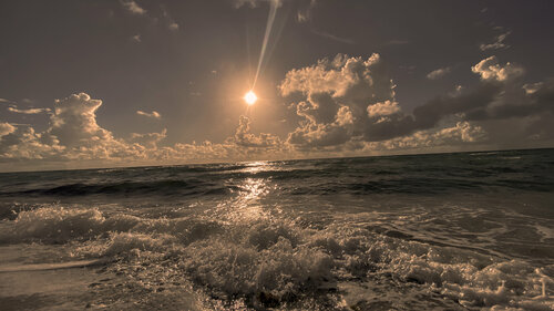 52 - OFF BALANCE di Aleks Rosenberg, Fotografia in vendita su Singulart